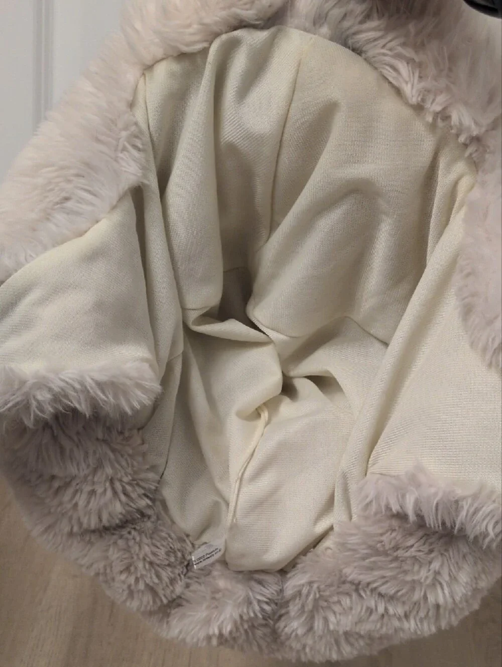 Snoopy Plush Hat From Universal Studios Japan in Cream and Gray